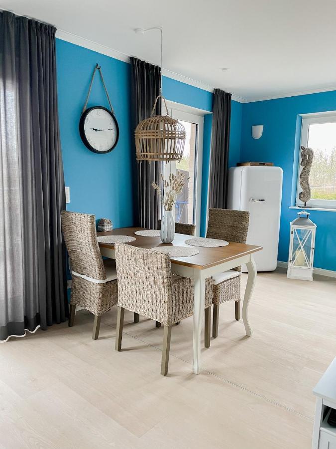 Ferienwohnung Seahorse 샬베우츠 외부 사진